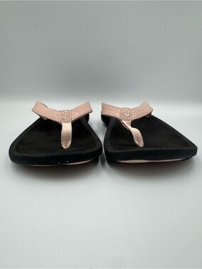 Women's OluKai Kulapa Kai Ballet Pink Sandals, women’s size 9
